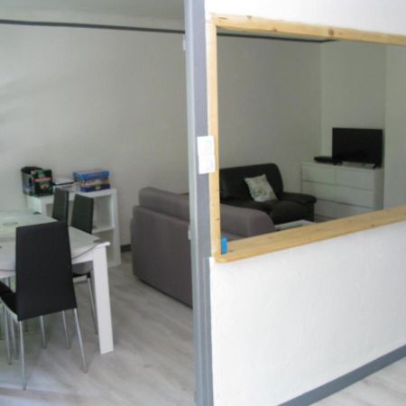 Location& Gites Sarrians Esterno foto
